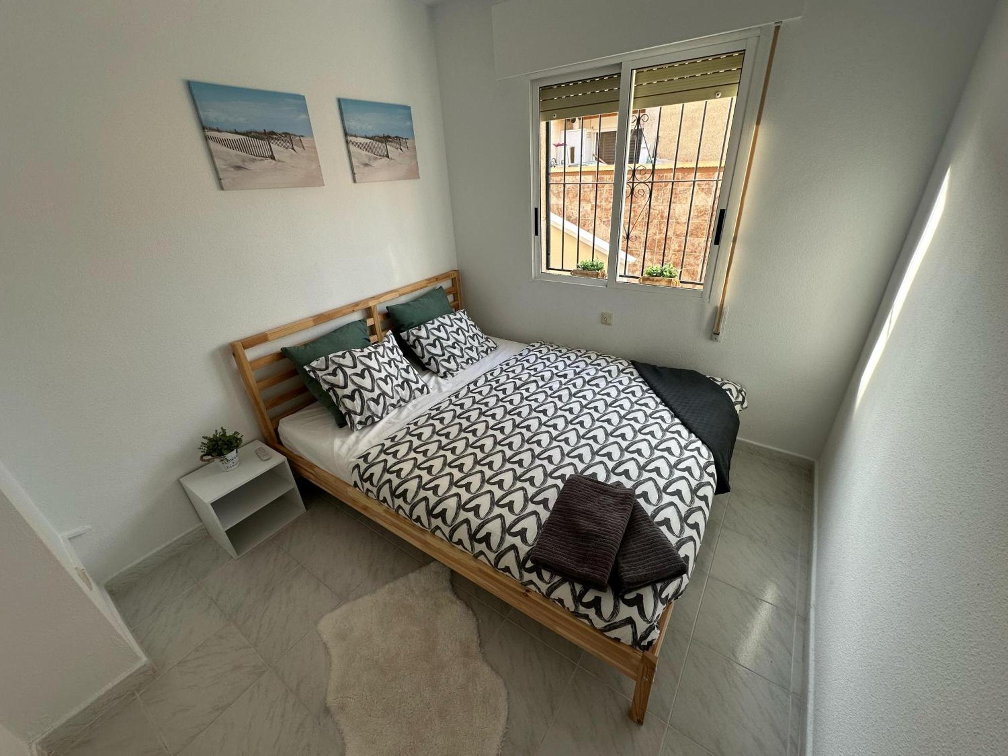 Vila Mercedes ตอร์เรเวียคา ภายนอก รูปภาพ